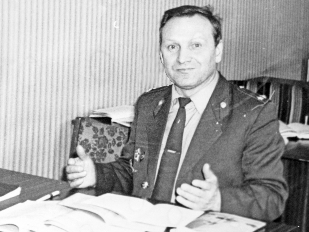 ... в годы службы начальником ОБХСС