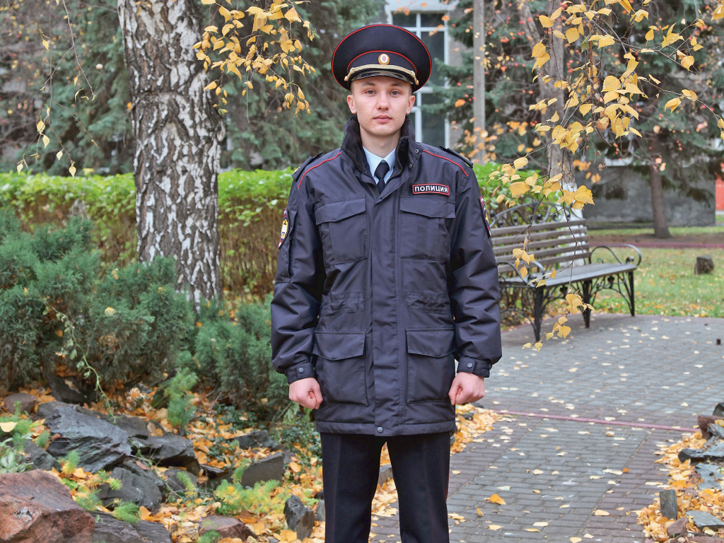 Курсант 4-го курса факультета подготовки сотрудников полиции и следователей Барнаульского юридического института МВД России рядовой полиции Александр Ноздрин