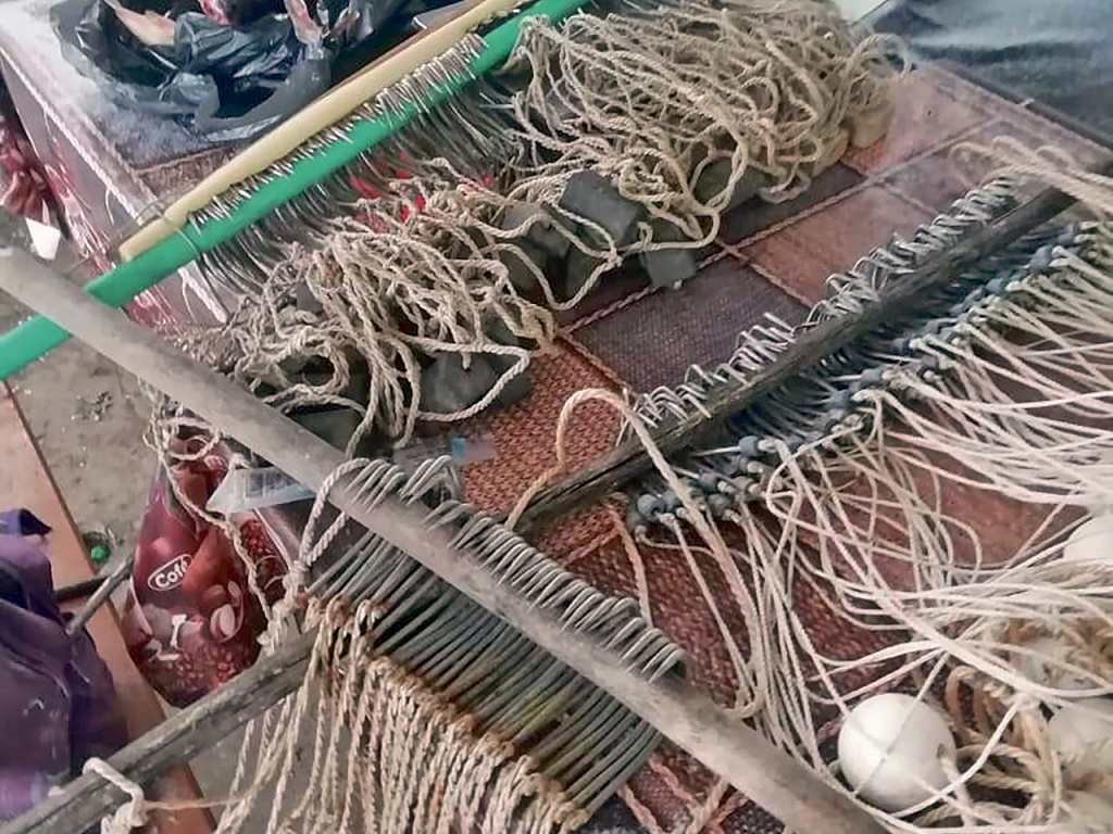 Опасная для обитателей водоёмов китайская сеть