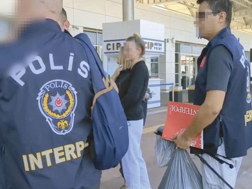 из личного архива Юрия Истратова / Мошенницу задержали в Турции