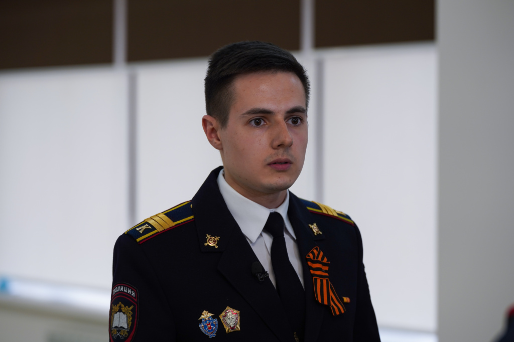 Курсант 4 курса Богдан Древаль.jpg