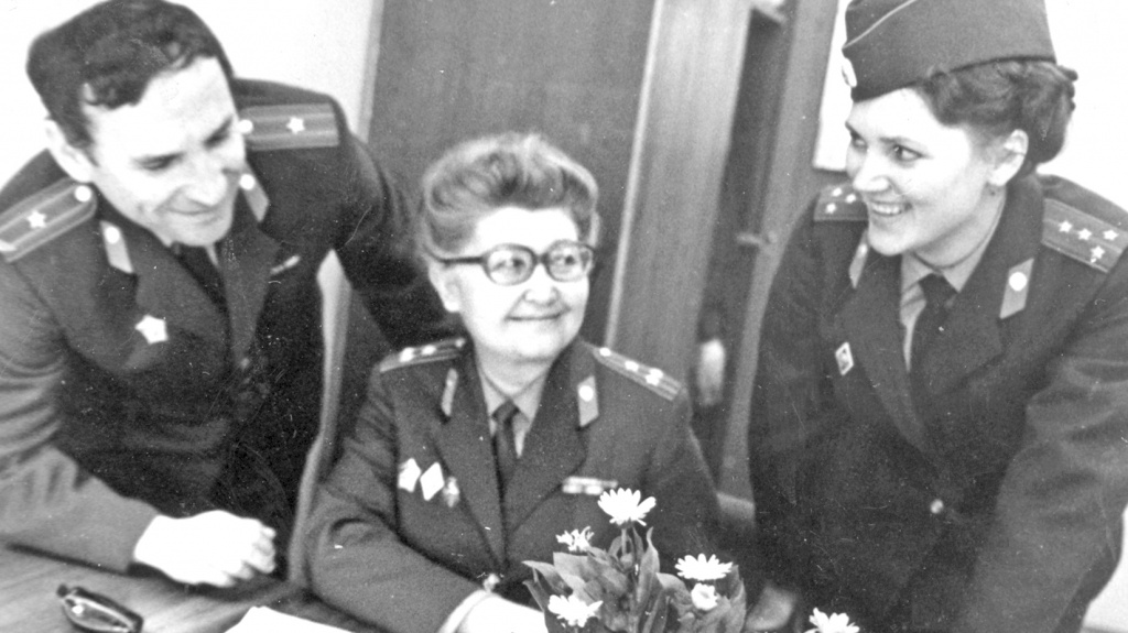 Редакцию во все времена отличали творческая атмосфера и доброе чувство юмора