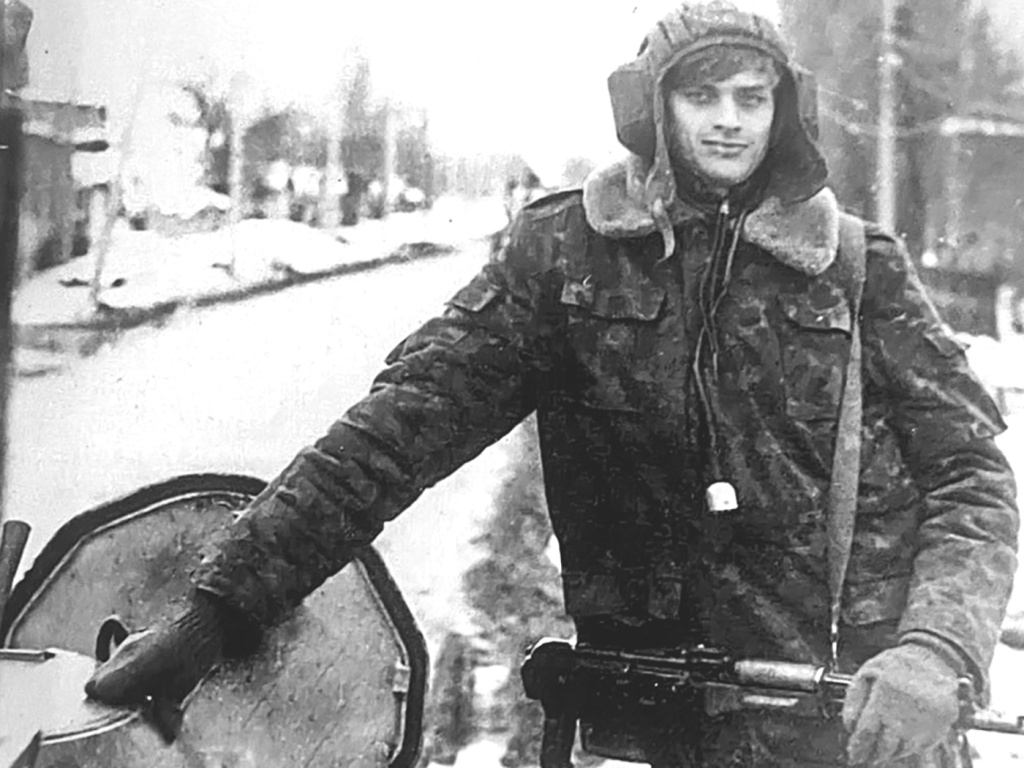 Фото из личного архива Эдуарда Иванова / Владикавказ, 1992 год