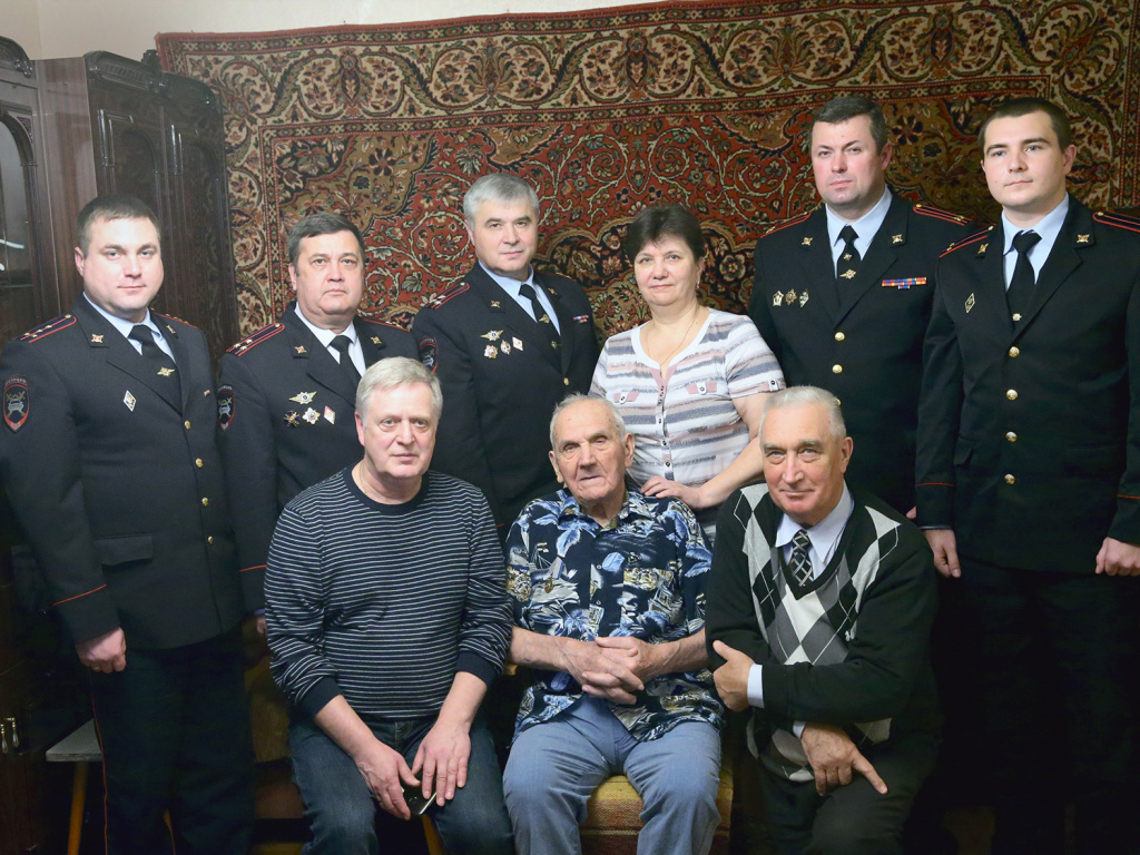 Друзей хватило на век-2.jpg