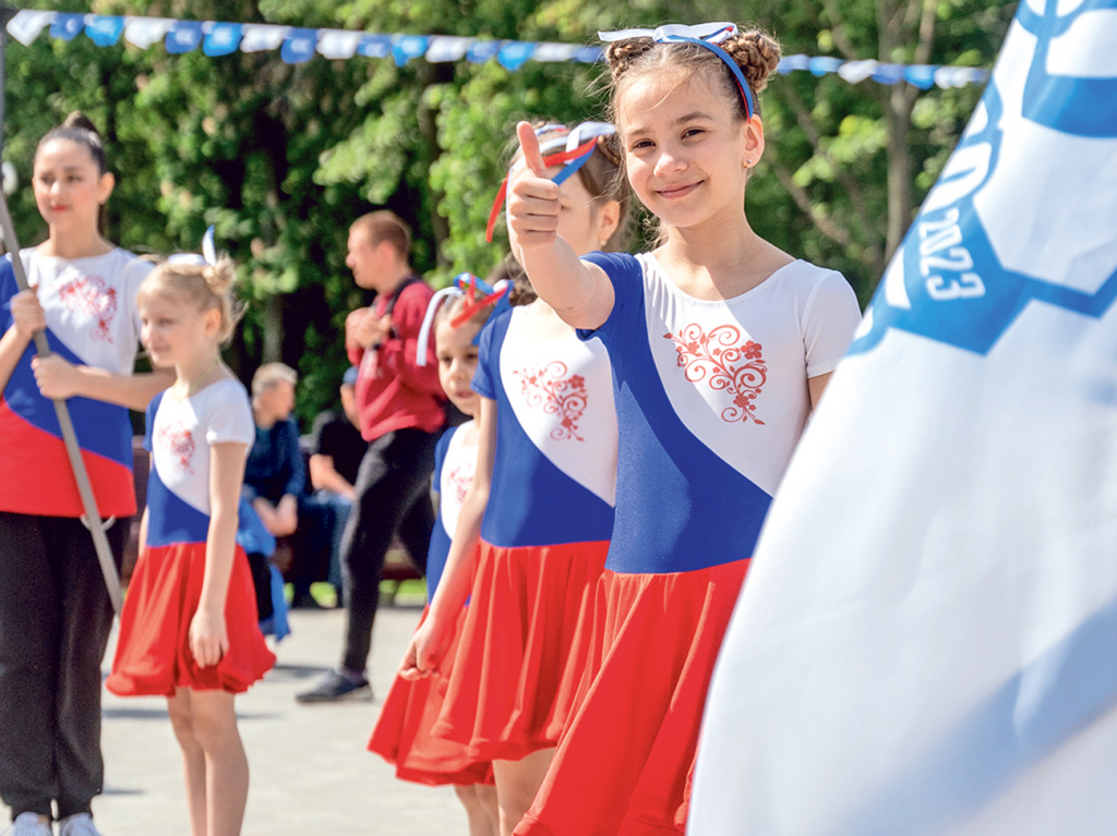 Фото: яркие краски фестиваля