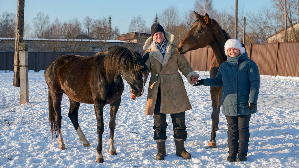 А давайте я вас на память из фоторужья щёлкну!