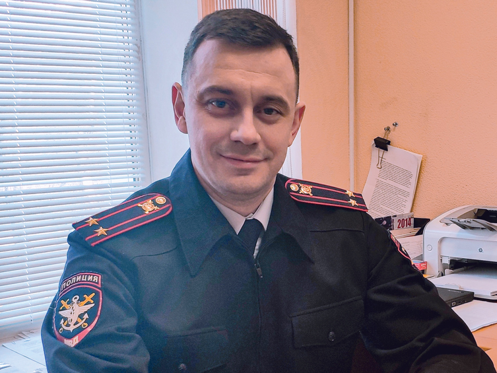 Александр Жуков