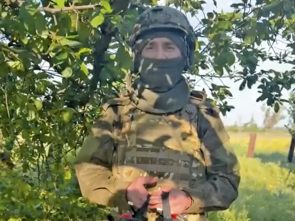 из личного архива Евгении Стурза / Боец прислал благодарность с передовой