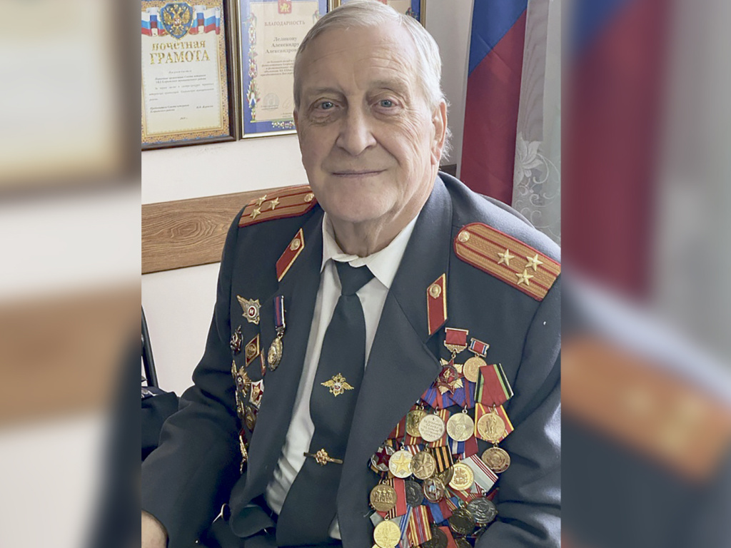Яны Орловой / Александр Леликов посвятил службе 29 лет