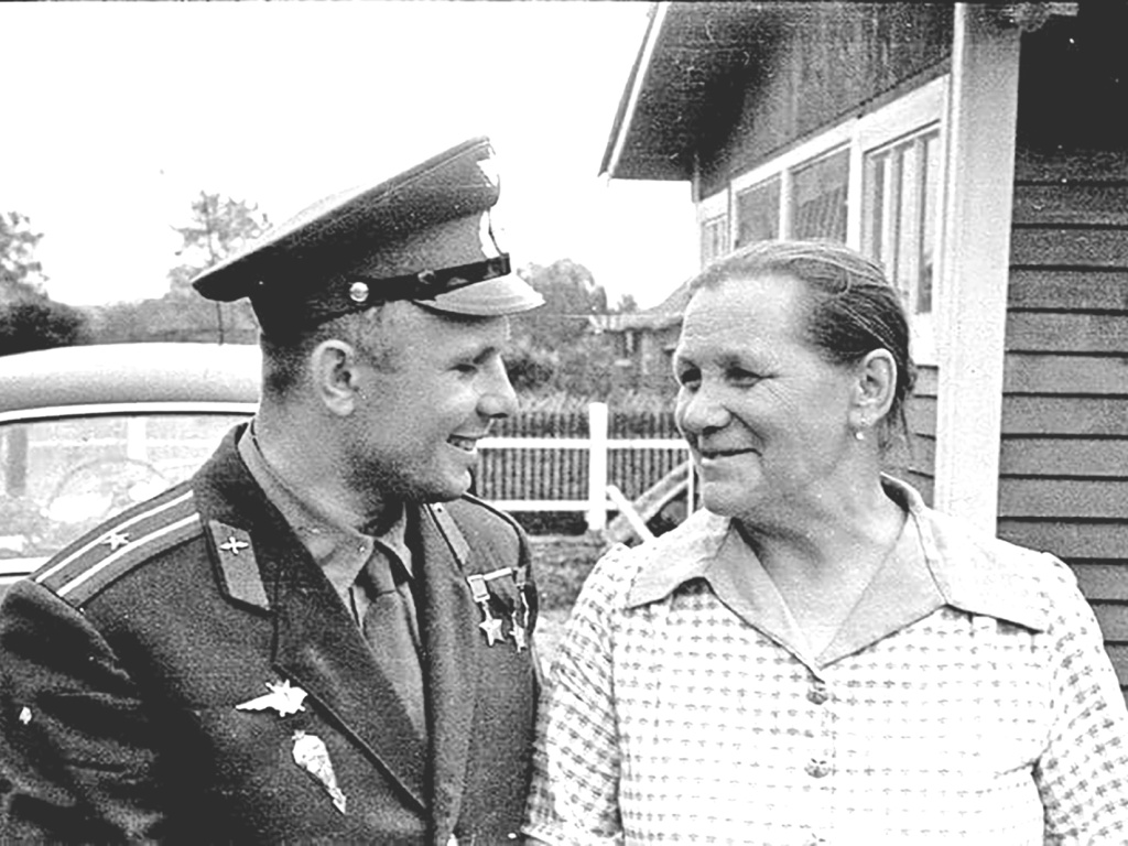 Фото из открытых источников / С мамой