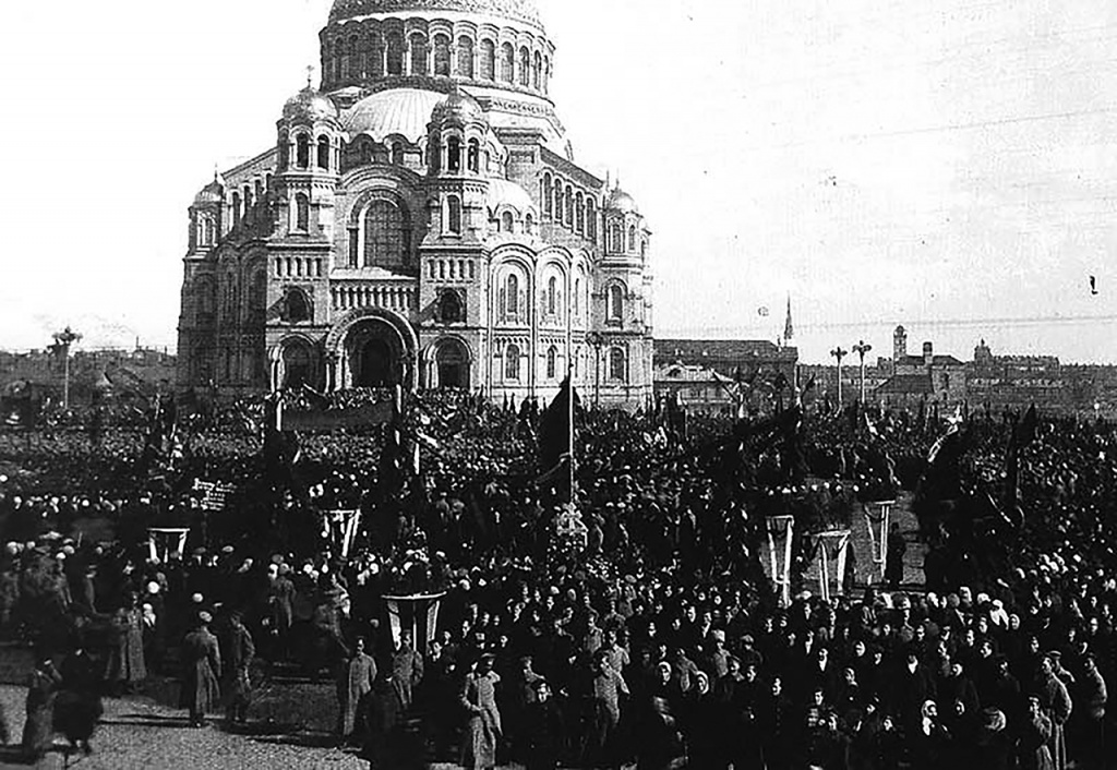 Митинг в Кронштадте