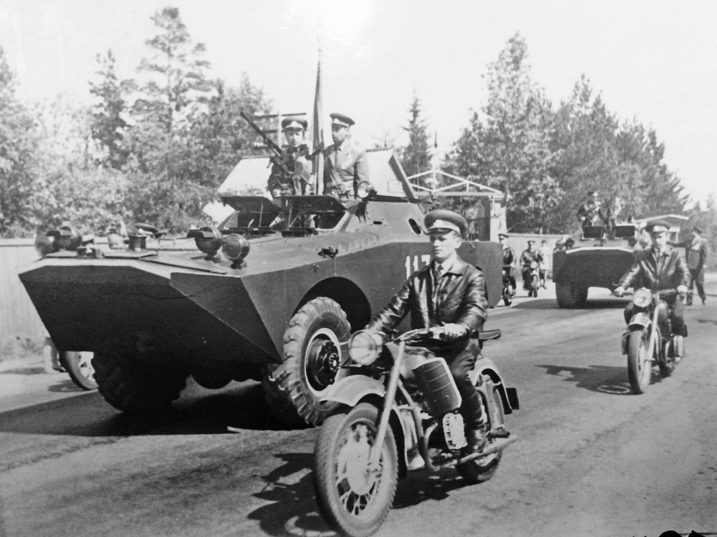 Сопровождение огня к мемориальному комплексу